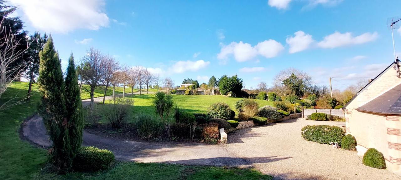 Le Domaine Des Roseraies Monfréville Exterior foto